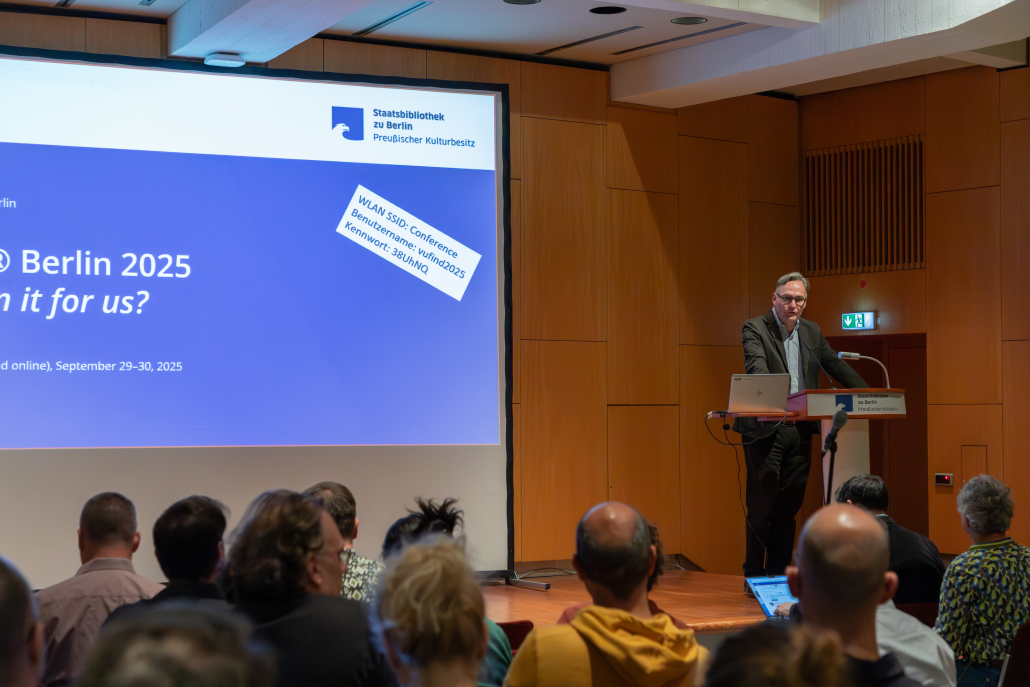 Prof. Achim Bonte during his opening address for the VuFind 2025 conference