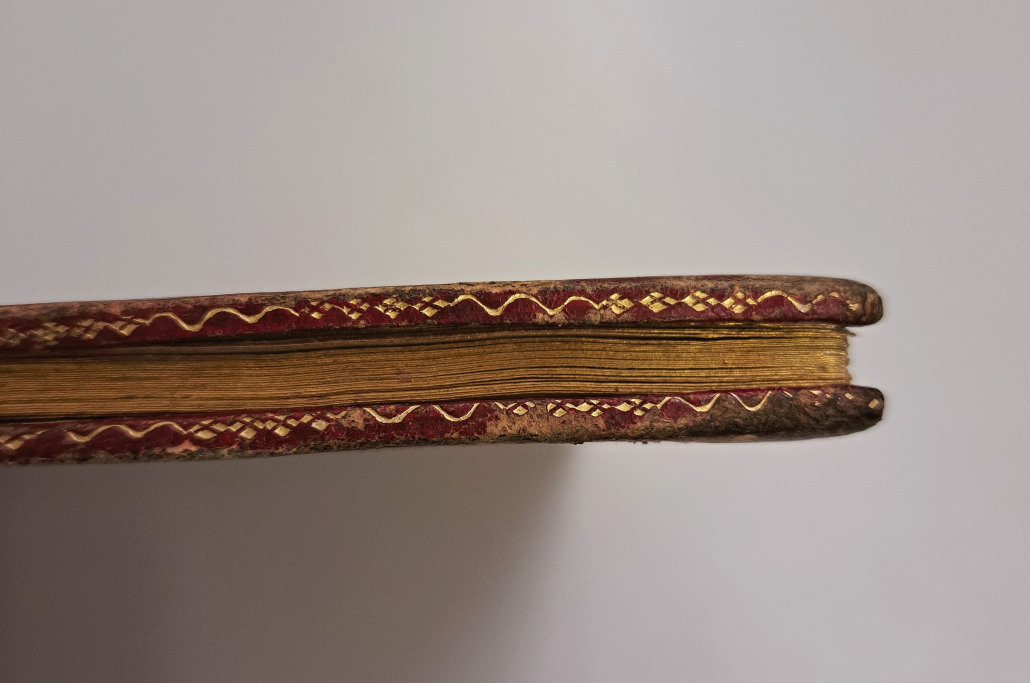 Bucheinband mit vergoldeten Kanten, Der grosse Maskenball, 1805, Kultushistorisches Museum Magdeburg