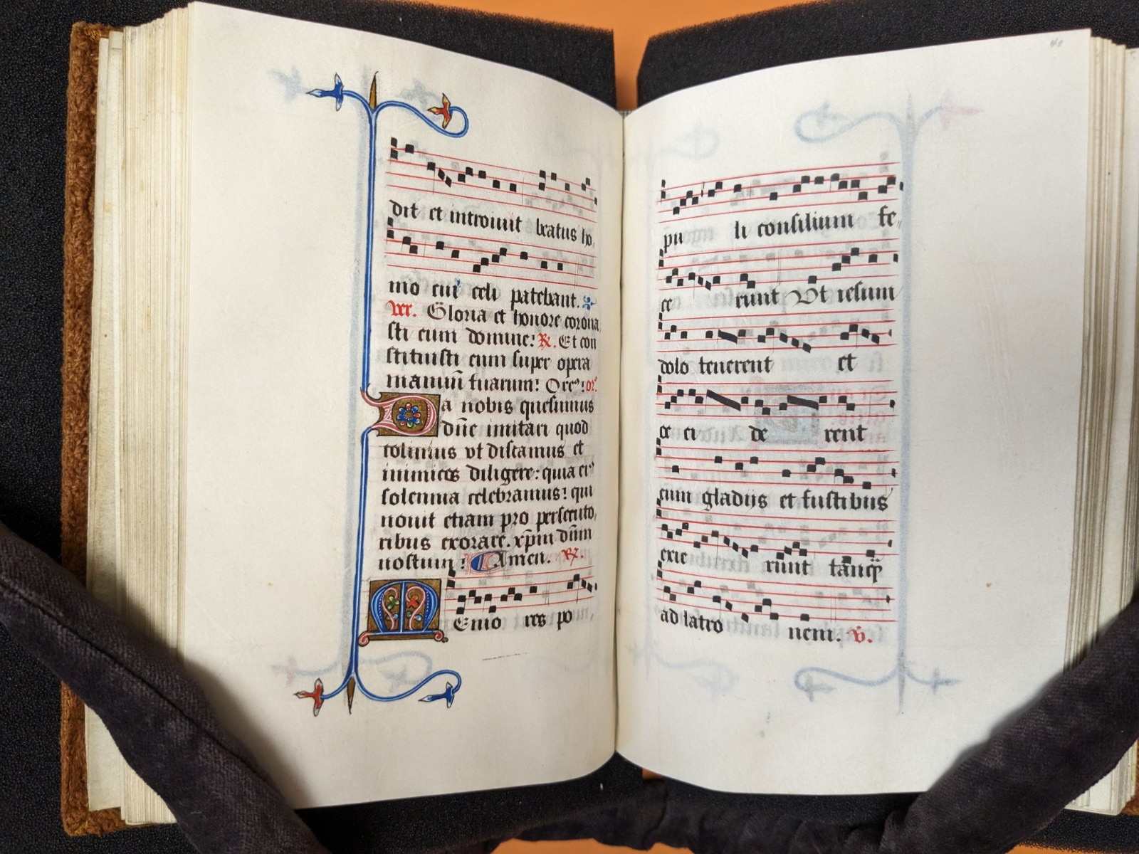 Abb. 8: The Memores error at the bottom of the left page, SBB PK: Mus.ms. 40599, f. 39v. – Photo by C. T. Jones