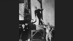 Szenenfoto aus der Uraufführung der "Dreigroschenoper" am Theater am Schiffbauerdamm © bpk / Willi Saeger