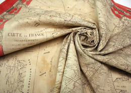 Darstellung der Flexibilität und Strapazierfähigkeit des Stoffes