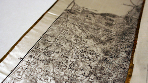 Detailansicht mehrerer Städte mit Goldrand