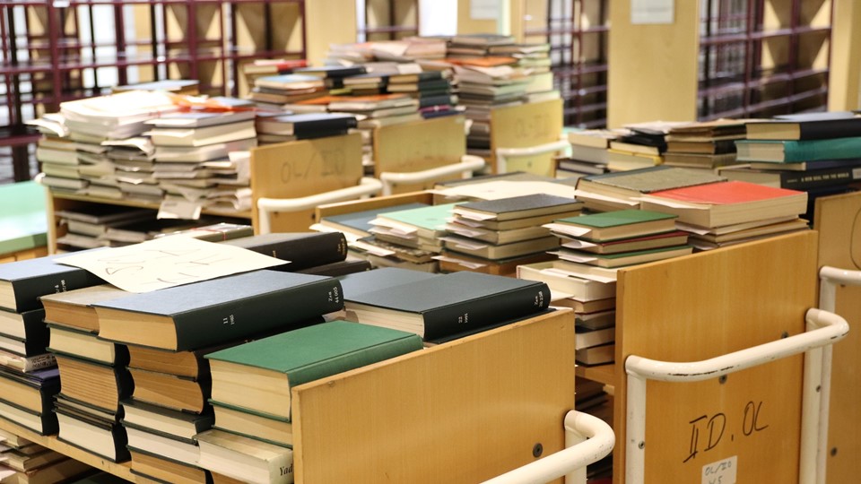 SBB Bücherwagen Haus Potsdamer Str.