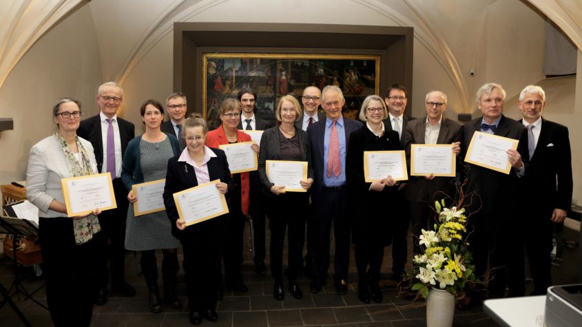 Beim Festakt in Wittenberg war die Staatsbibliothek vertreten durch Generaldirektorin Barbara Schneider-Kempf (mittig).